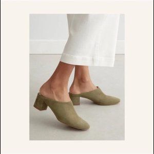 Everlane Day Heel Mule in Sage Green Suede Size 9.5 NWT